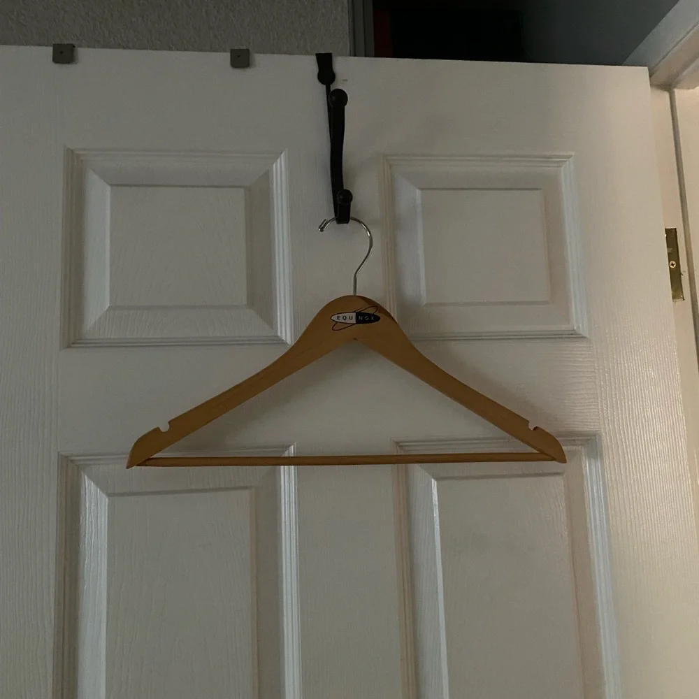 Equinox wood hanger